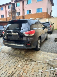 Foreign Used 2014 Nissan Pathfinder SL