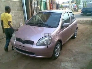 Clean 1999 Toyota Yaris