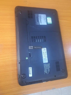 Toshiba Satellite Pro C850 Intel Core i3 - 2