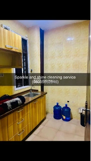 Sparkle and Shine Cleaning Service - 4