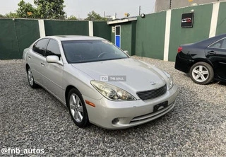 Clean Lexus ES 330