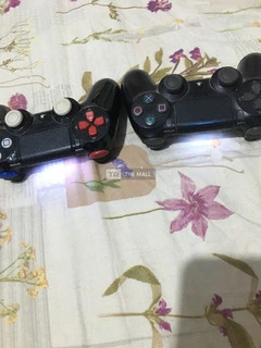 PS4 Game Controller