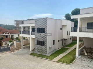 Mini Estate of 8 Semi-Detached Duplex