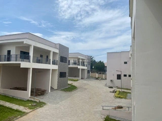 Mini Estate of 8 Semi-Detached Duplex - 2