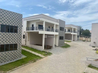 Mini Estate of 8 Semi-Detached Duplex - 3