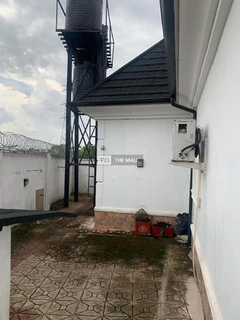 4bdrm Bungalow in Owerri for Sale - 5