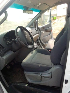 Hyundai H1 Bus 2009 Tokunbo - 2