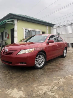 2009 Foreign Used Toyota Camry LE