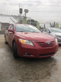 2009 Foreign Used Toyota Camry LE - 2