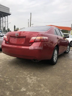 2009 Foreign Used Toyota Camry LE - 7