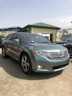 2010 Foreign Used Toyota Venza - 2