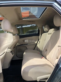 2010 Foreign Used Toyota Venza - 6