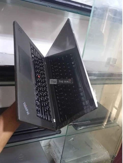 Lenovo ThinkPad T450 - 4