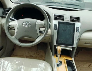 Toyota Camry XLE - 4