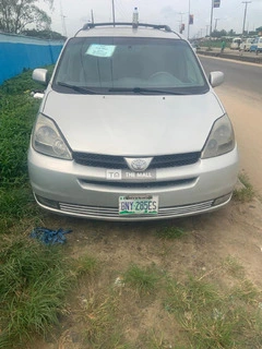 2005 Toyota Sienna for Sale - 5