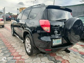 Toyota Rav4 2007 - 6