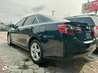 Toyota Camry Sport Edition (SE) - 6