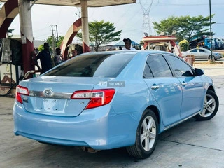 Toyota Camry 2012 - 6