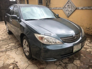 Clean Reg Toyota Camry LE 2003 - 2