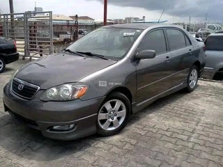 Neat Sharp 2003 Toyota Corolla Sport - 2