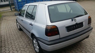 Neat Volkswagen Golf 2000 - 5