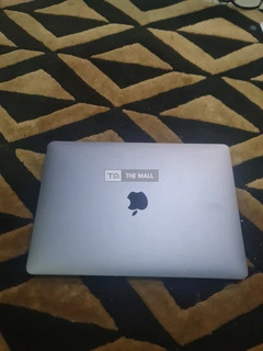 MacBook Air 2019 - 4