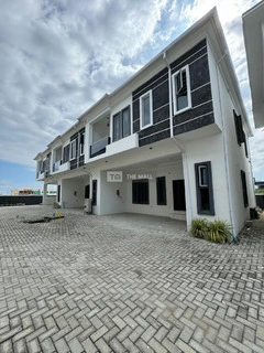 Newly 4Bedroom Terrace with GYM