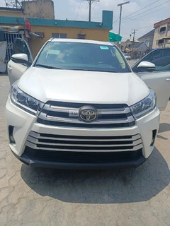 2015 Toyota Highlander TOKUNBO - 2