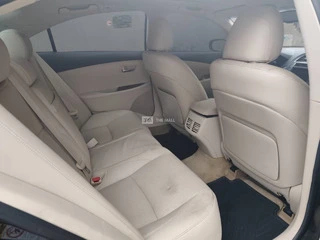 Lexus ES350 2010 Model - 3