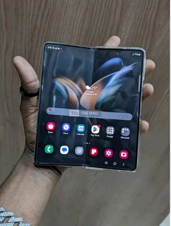Samsung Galaxy Fold 4 - 2