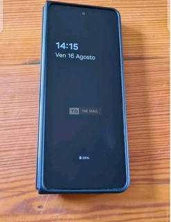 Samsung Galaxy Fold 4 - 3
