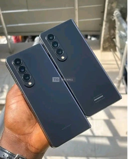 Samsung Galaxy Fold 4 - 6