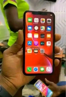 IPhone xr - 2
