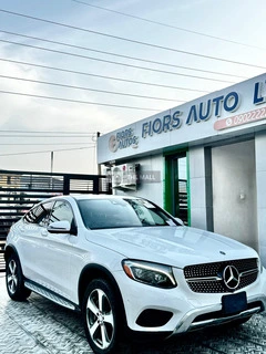 2018 Mercedes Benz GLC Coupe 300 4MATIC - 2