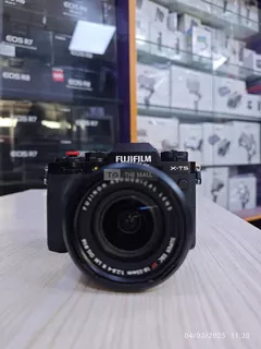 Fujifilm X-T 5 Camera