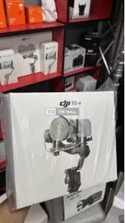 Dji RS 4 Combo Drone