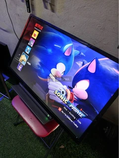 32 Inches UK Used Smart TV - 2