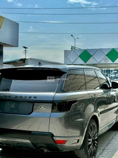 Range Rover Sport  Dynamic Autobiography - 8
