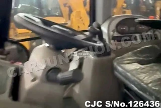 Massive 4CX Backhoe Loader For Sale - 4