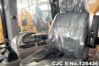 Massive 4CX Backhoe Loader For Sale - 5
