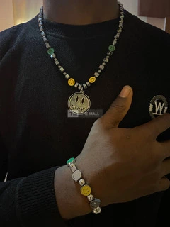 Smiley Drew Necklace