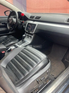 Volkswagen Passat CC (2013) - 7