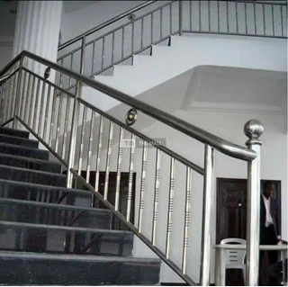 Stainless Rail Installation and Repair - 7