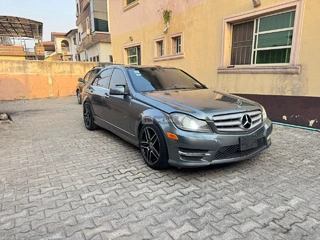 Mercedes Benz C300