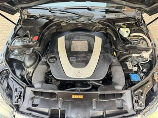 Mercedes Benz C300 - 3