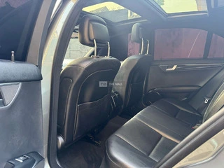 Mercedes Benz C300 - 7