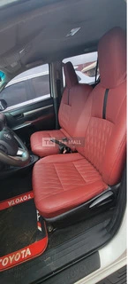 Toyota Hilux 2019 (Manual Drive) - 7