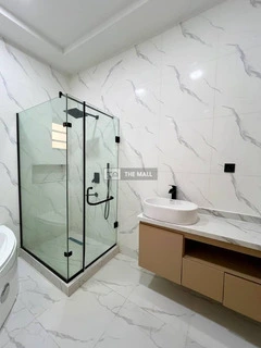6 Bedroom Smart Duplex in Lekki - 3