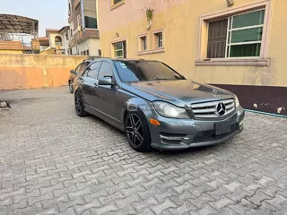 Mercedes Benz C300