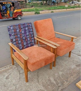 Vintage and Luxury Chairs for Sale. - 8